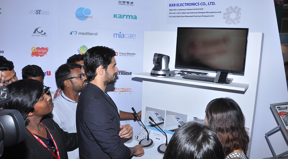Read more about the article BXB conference system exhibited at Emma Expo, India