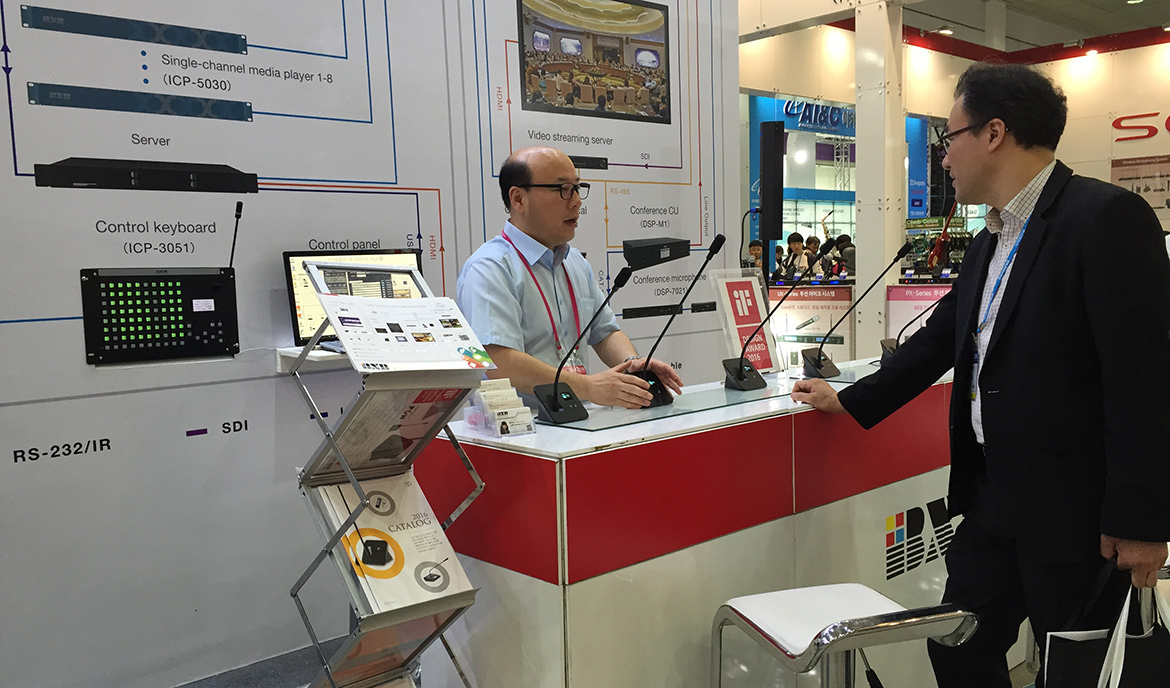 BXB’s New-type Network Media System Amazed Visitors in 2016 KOBA SHOW