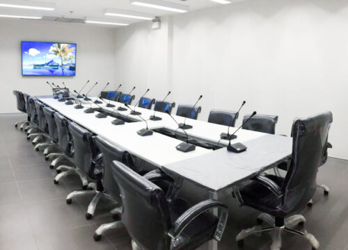 泰国拉贾曼加拉理工大学选用EDC-1100 & UFO-2100会议系统解决方案